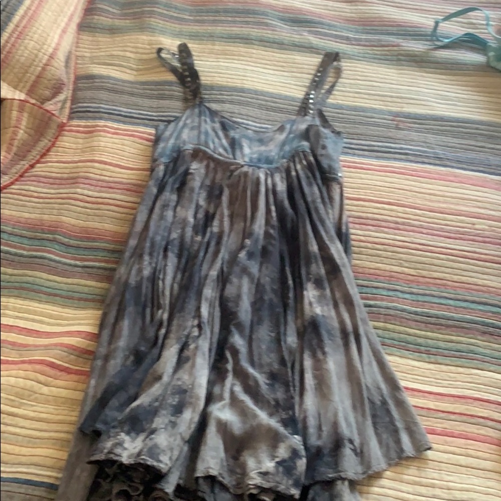 Dress - Picture 5 of 5